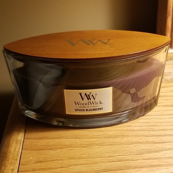 WOODWICK CANDLE